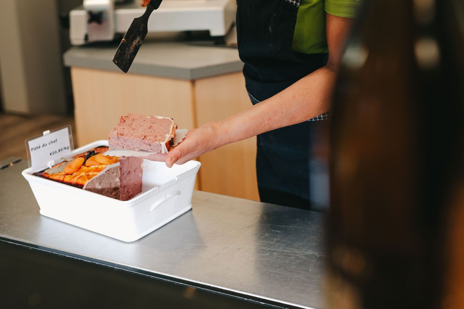 Wij verzorgen heerlijke charcuterie- en patéschotels voor feestjes en vergaderingen